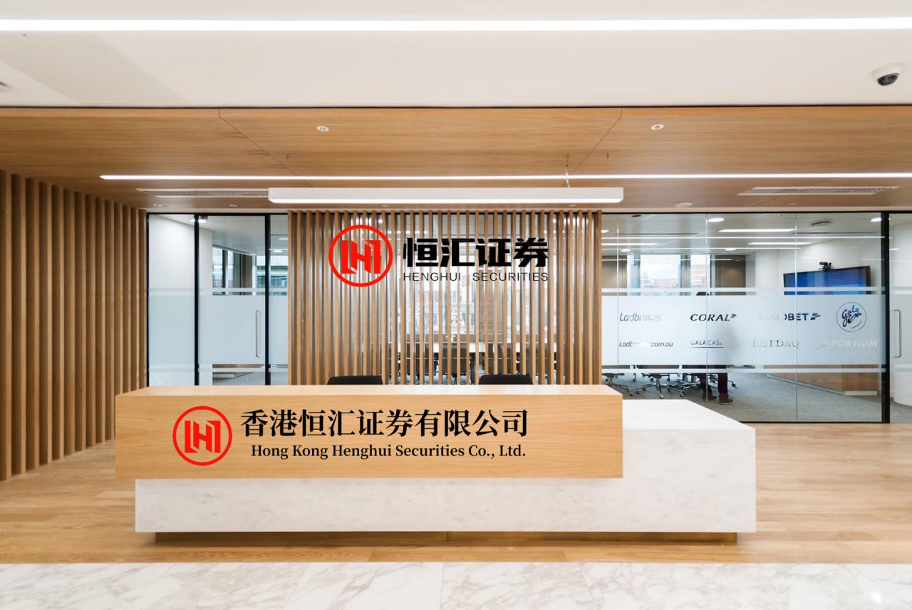 云策略 留学要回暖了？教育部“十五五”三条新动作，出国党该重新盘算